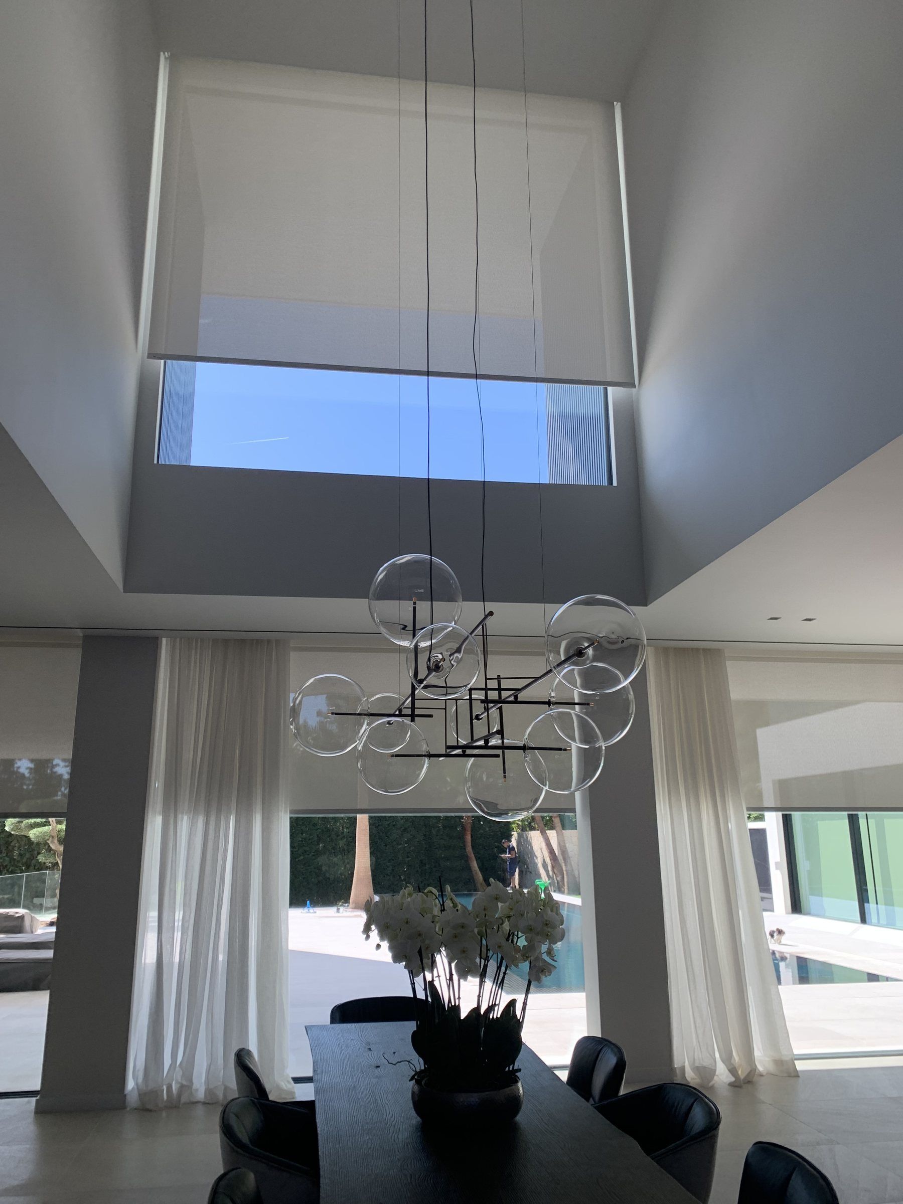 Double-height roller blinds and sheers – Mallorca (5)