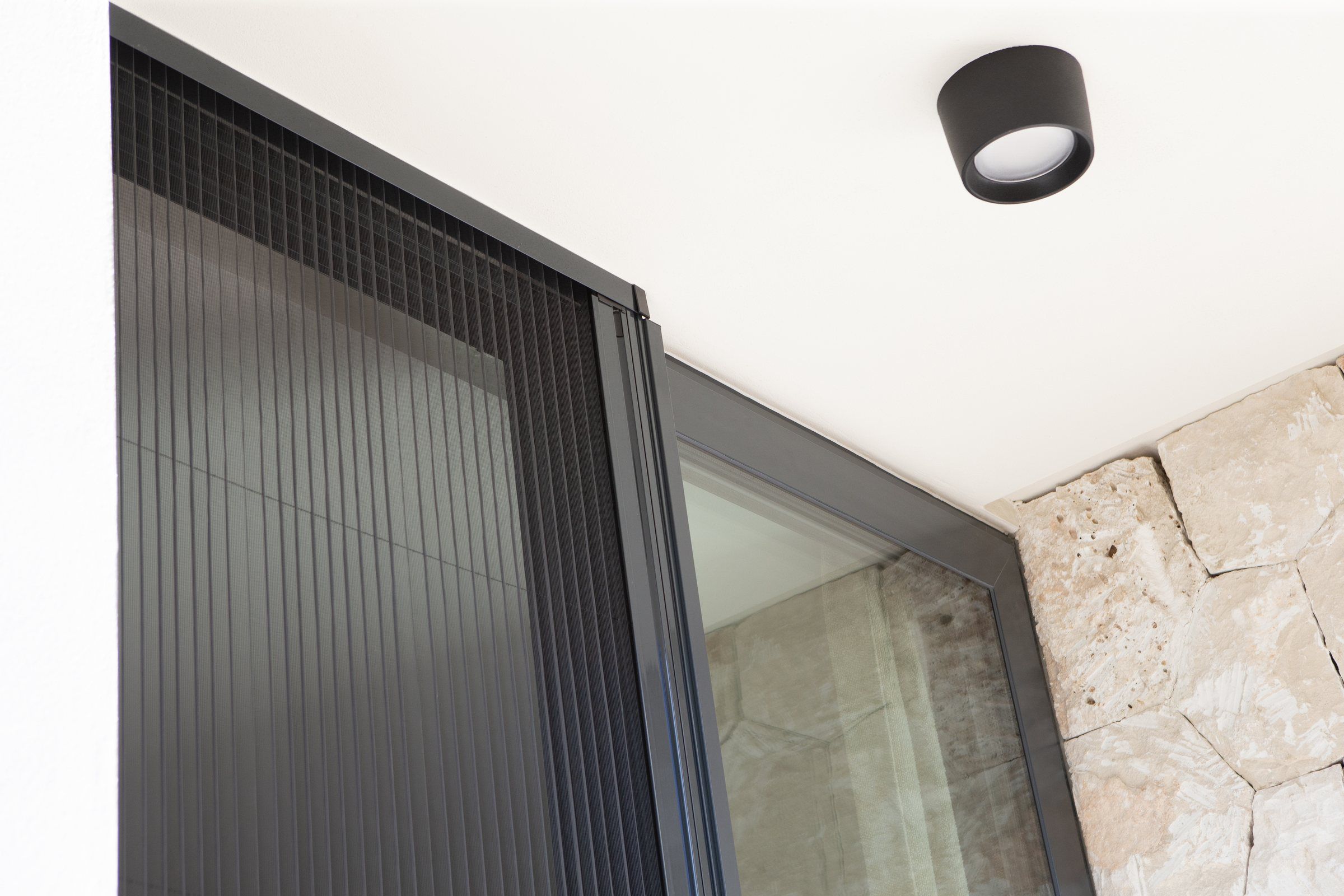 Curtains, roller blinds and mosquito screens – Mallorca (6)