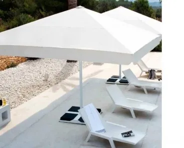 Parasols for beach clubs