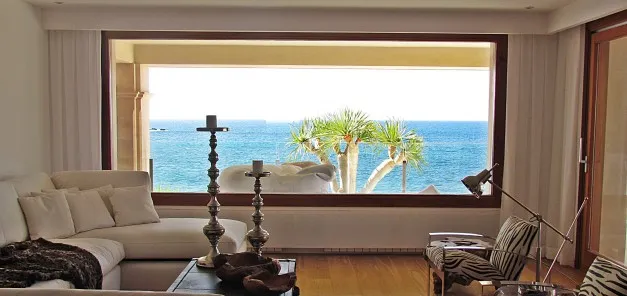 Decorative traditional curtains