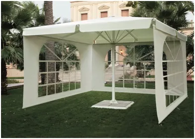 Parasol with windbreak included