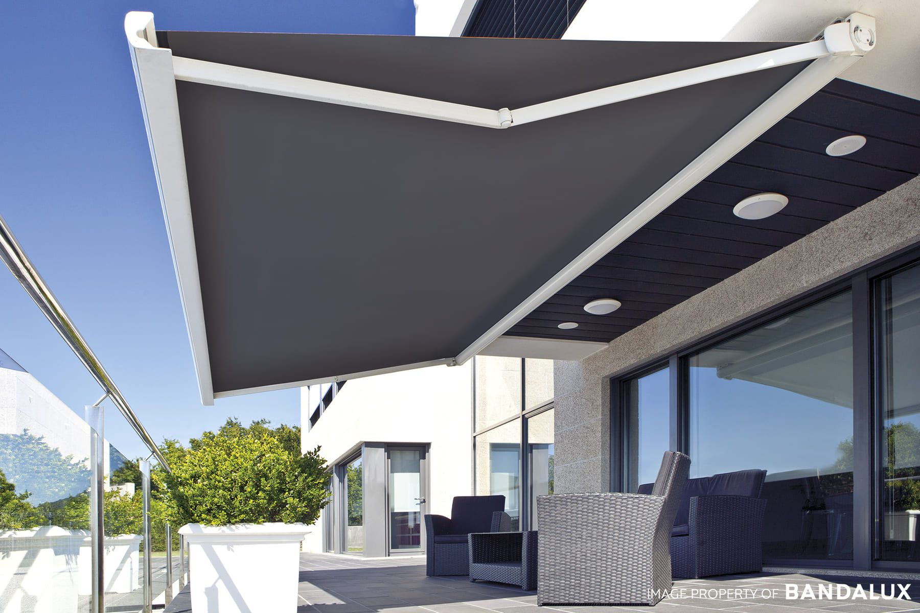 Cassette awning (8)