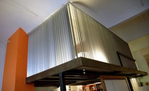 Cortinas verticales que dan privacidad