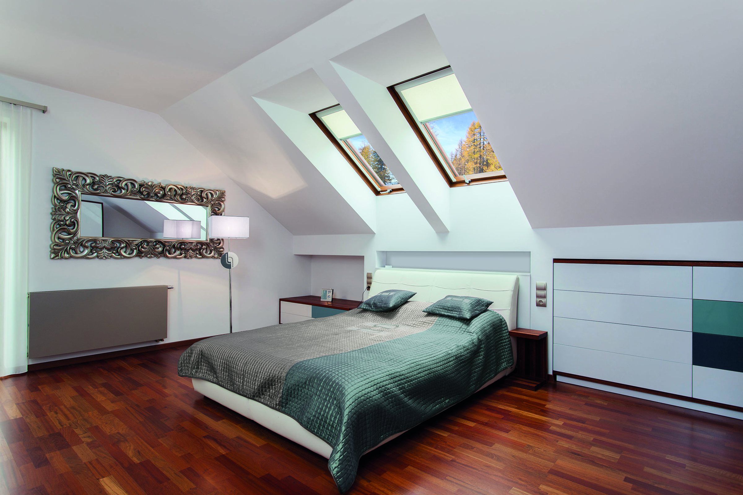 Pleated shades for irregular windows (1)