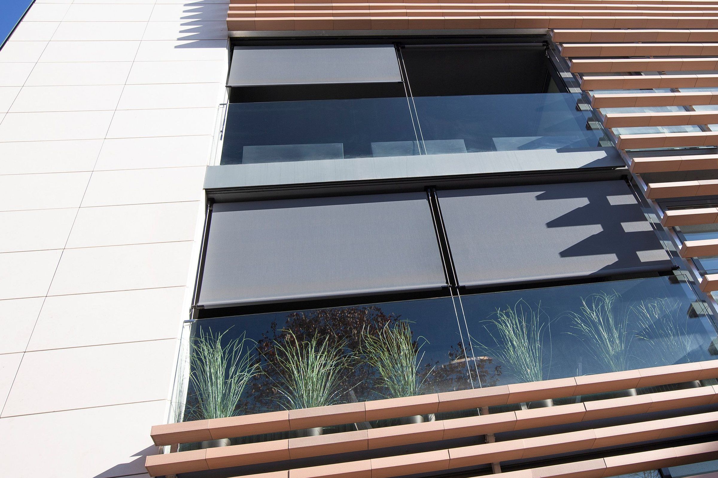 Enrollables exteriores guiados (4)