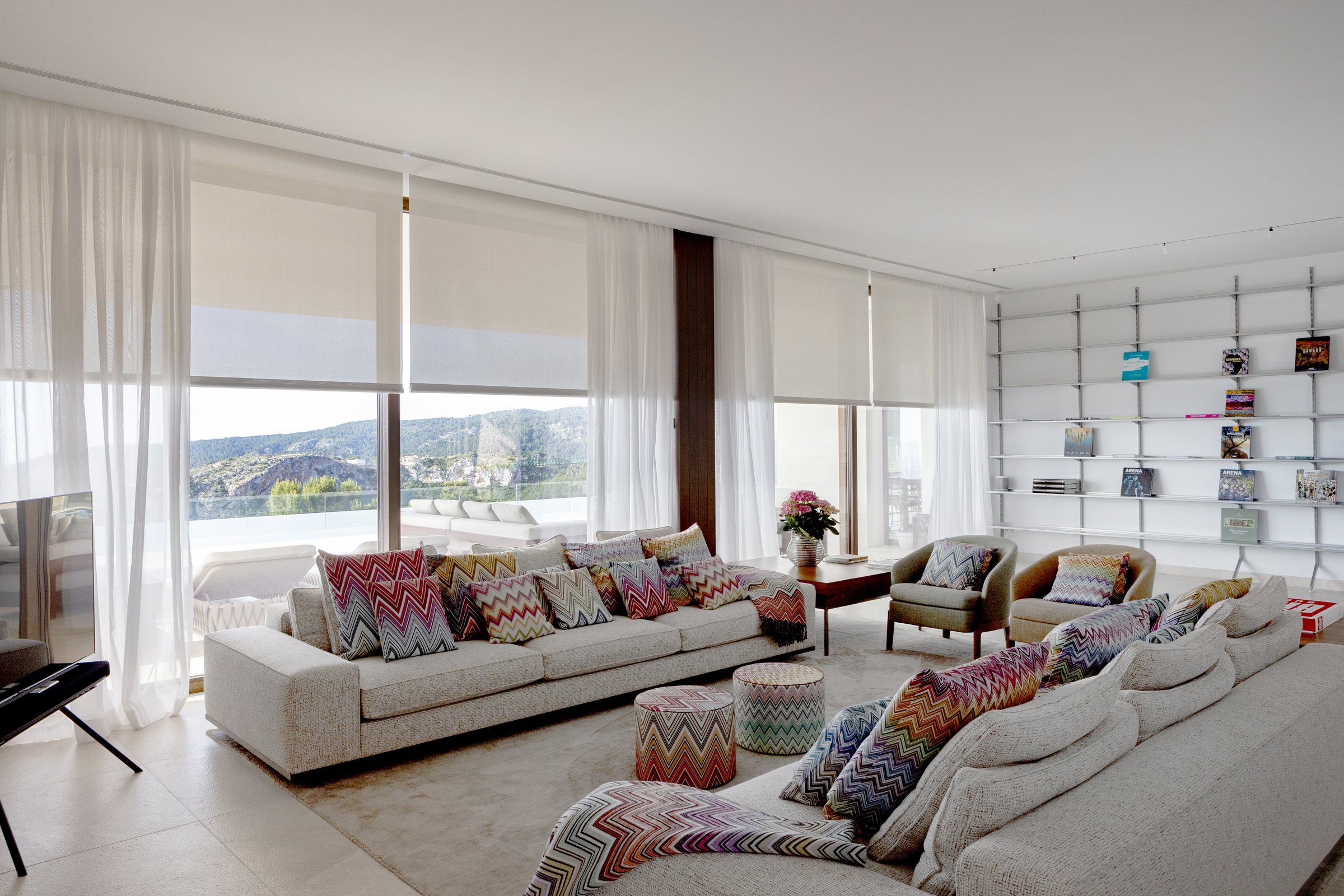 Roller blind (2)